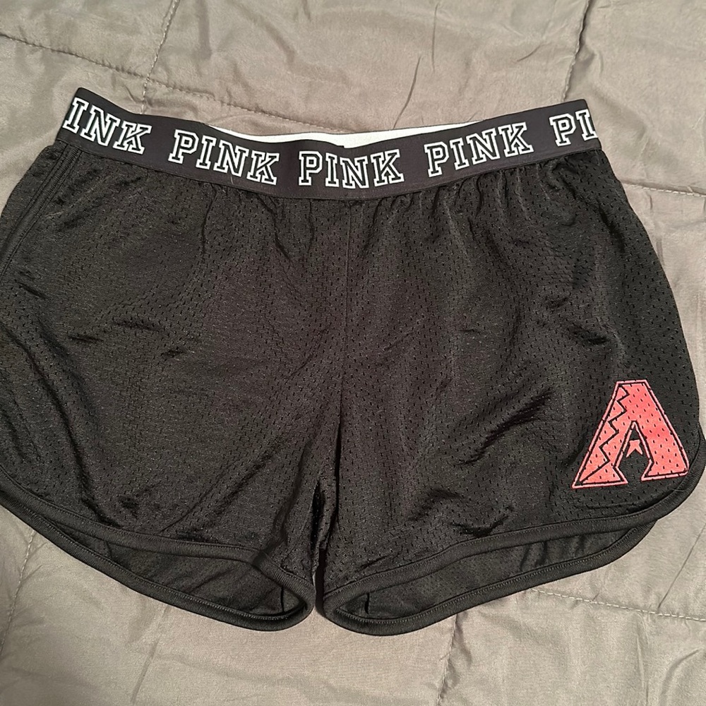 Arizona D backs short mesh shorts